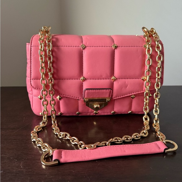 Michael Kors Pink Crossbody Bag with Gold Chain - Picture 1 of 10
